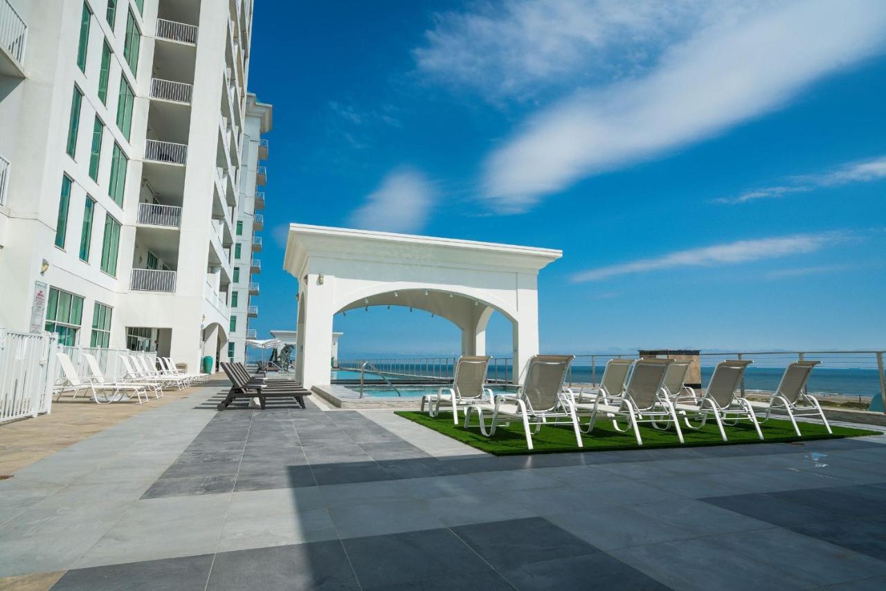 Sea It All Infinity Pool Ocean Views Steps From The Beach - A Perfect Romantic Getaway Galveston Exterior photo